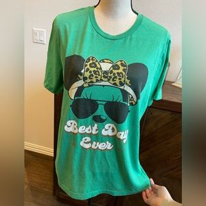 Green “Best Day Ever” Disney Tshirt Safari Minnie
